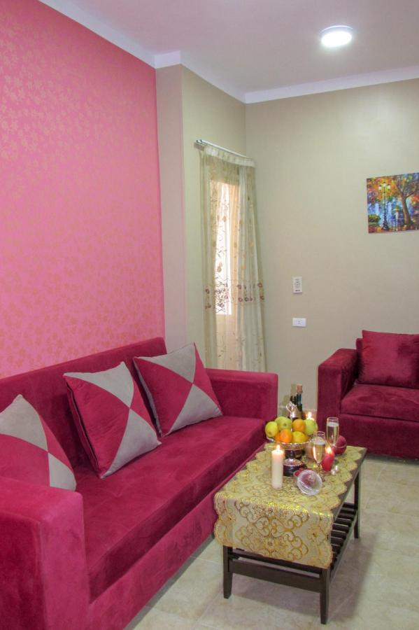 Apartments Desert Rose Near The Sea Redsealine ฮูร์กาดา ภายนอก รูปภาพ